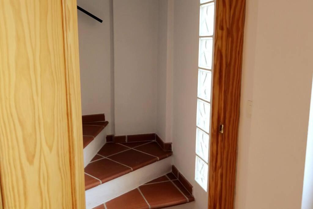 Casa Rubi Townhouse Lanjaron Exterior photo