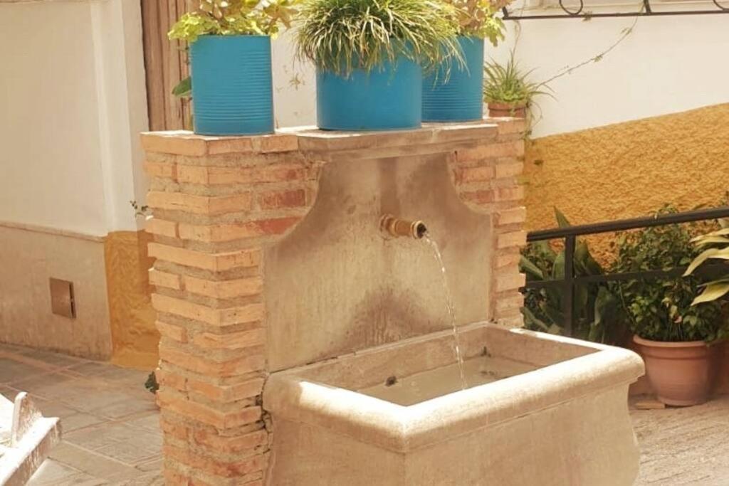 Casa Rubi Townhouse Lanjaron Exterior photo